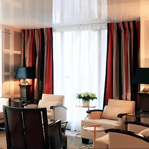 Hotel Folkestone Opéra, Parigi