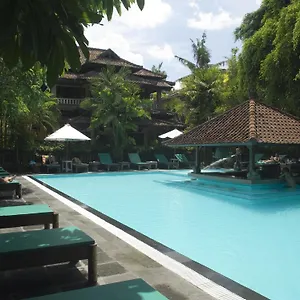 Hotel Puri Bambu ***